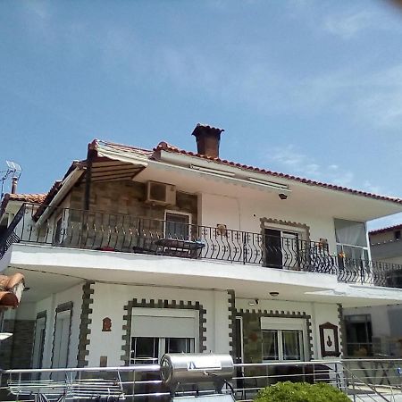 Sounds Of The Waves Apartment Pefkochori Exterior foto
